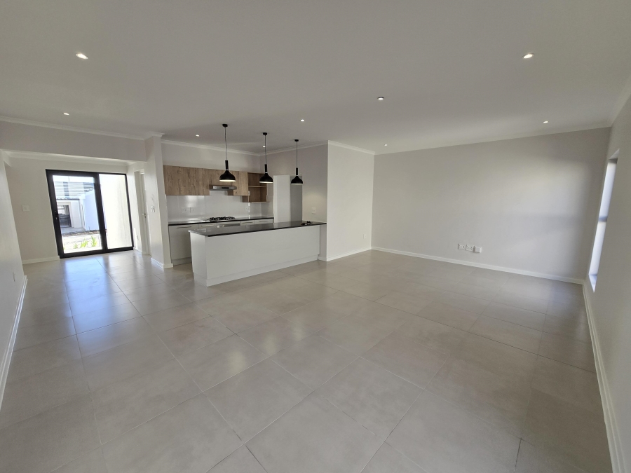 To Let 3 Bedroom Property for Rent in Haasendal Western Cape